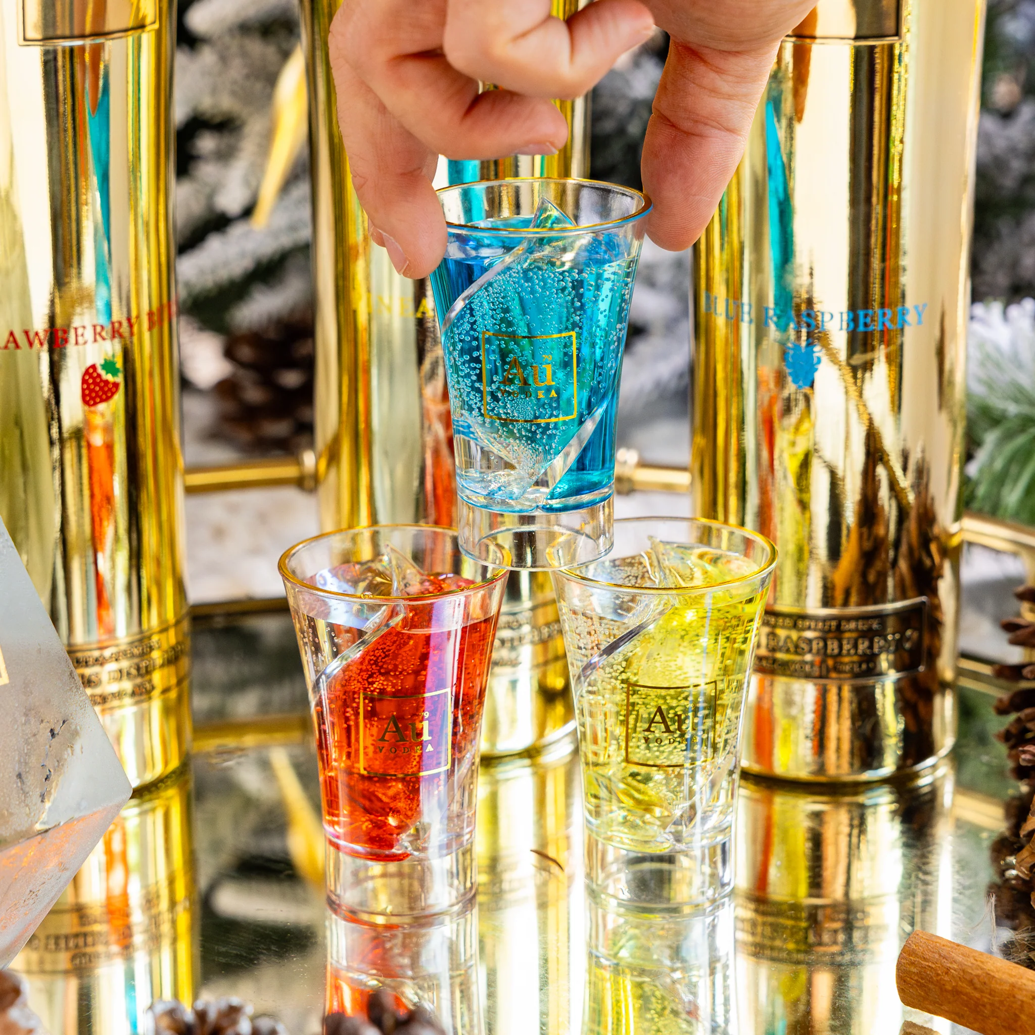 Au Spiral Shot Glass - Image 3