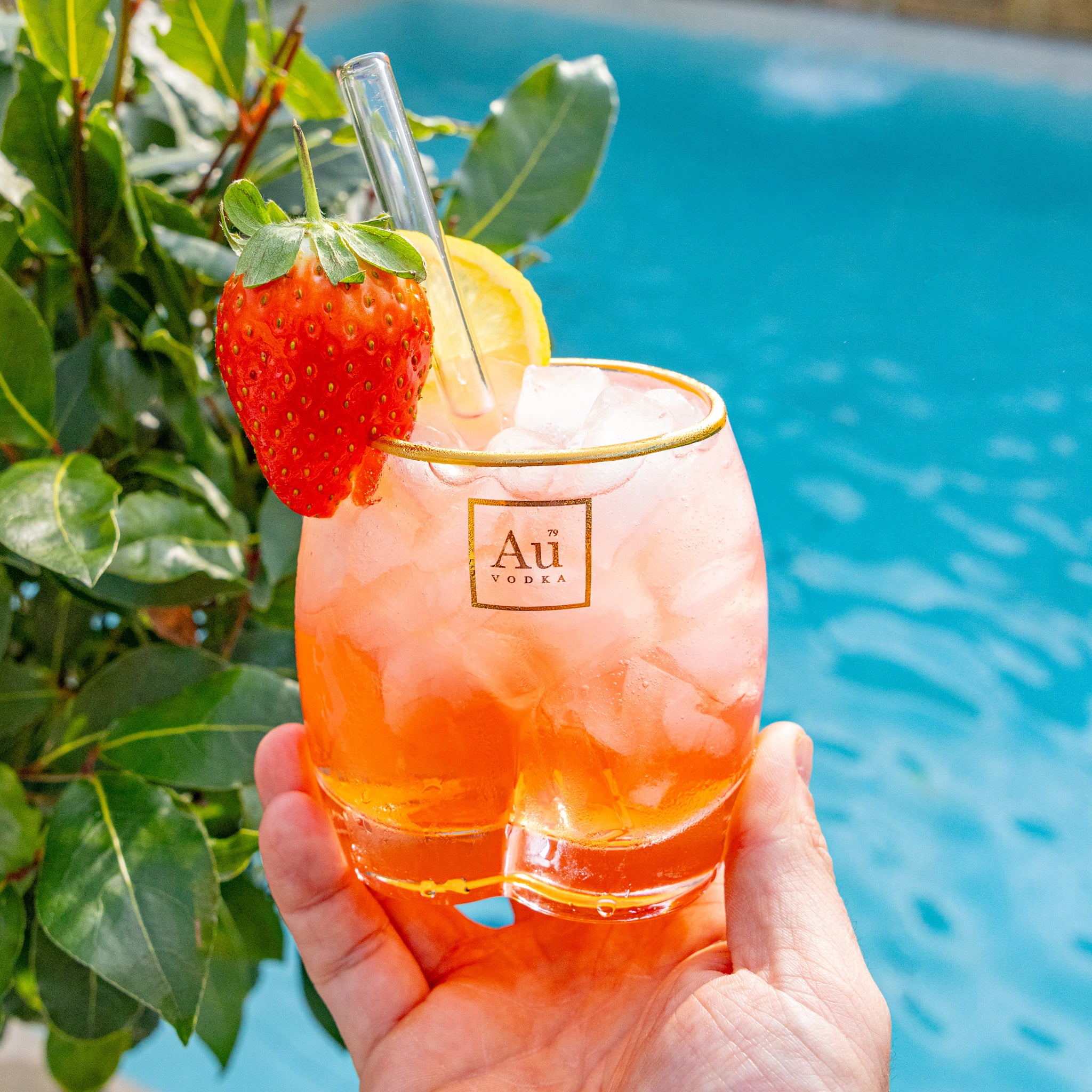 Au A$$ Glass - Image 4