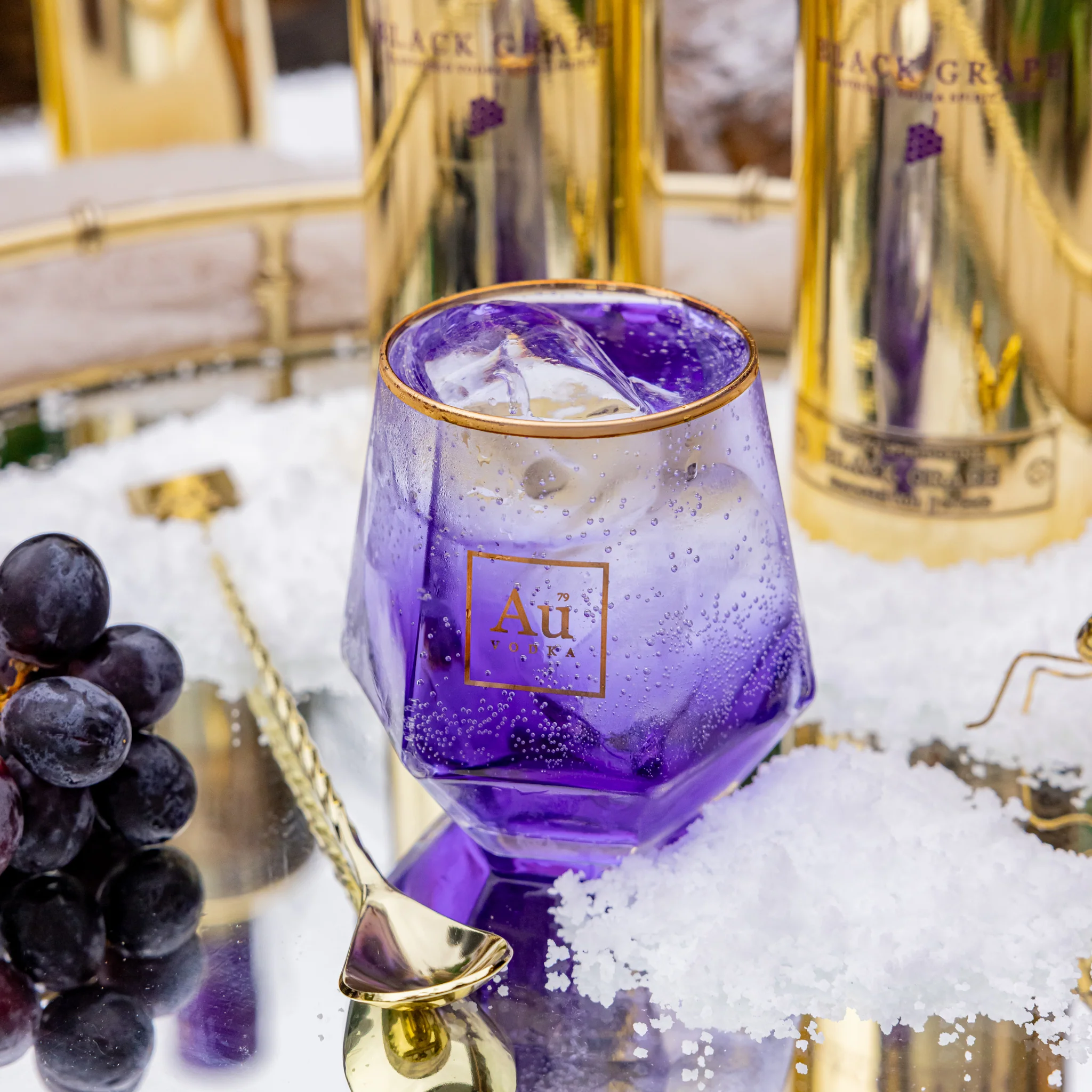 Au Vodka Black Grape 70cl - Image 5