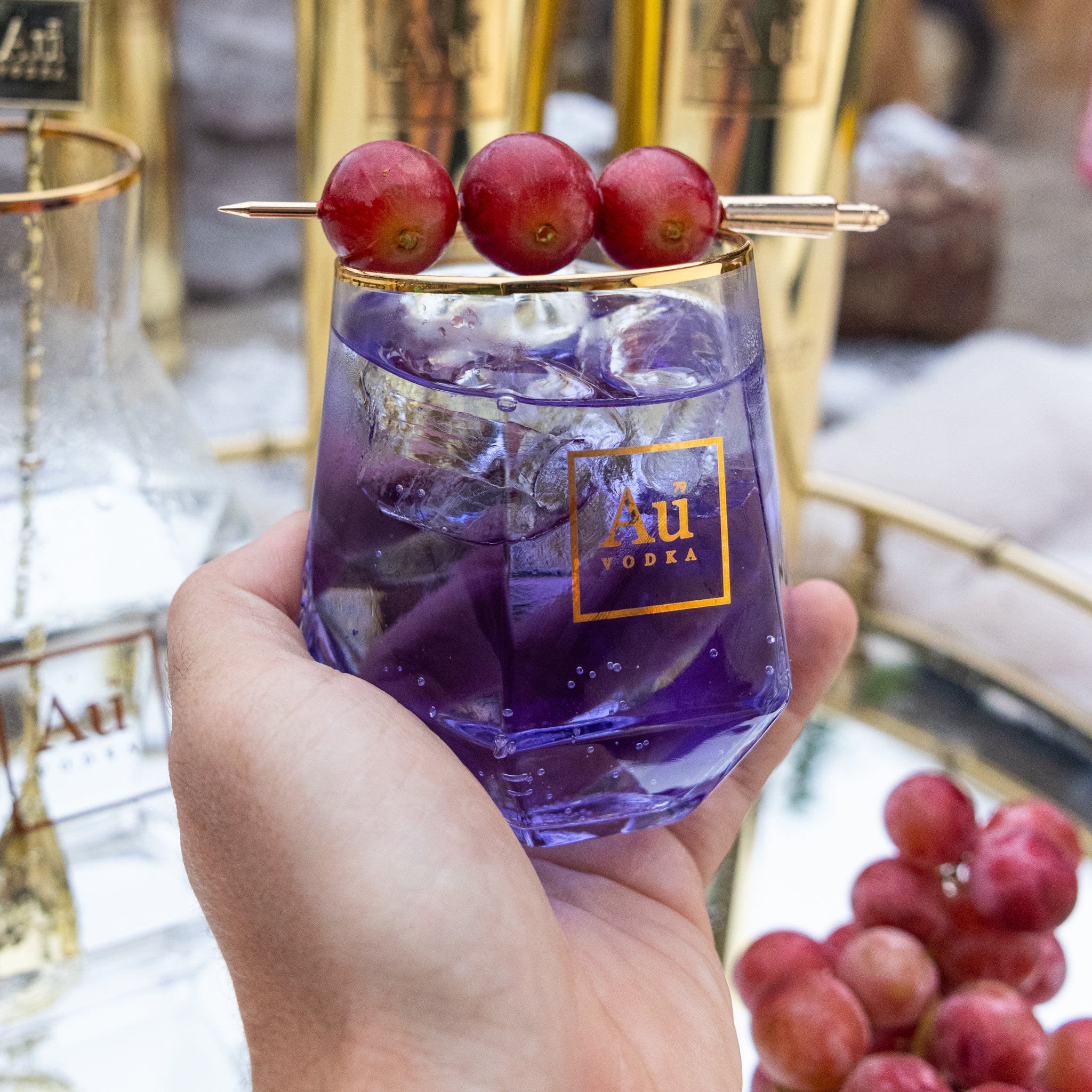 Au Vodka Black Grape 70cl - Image 6