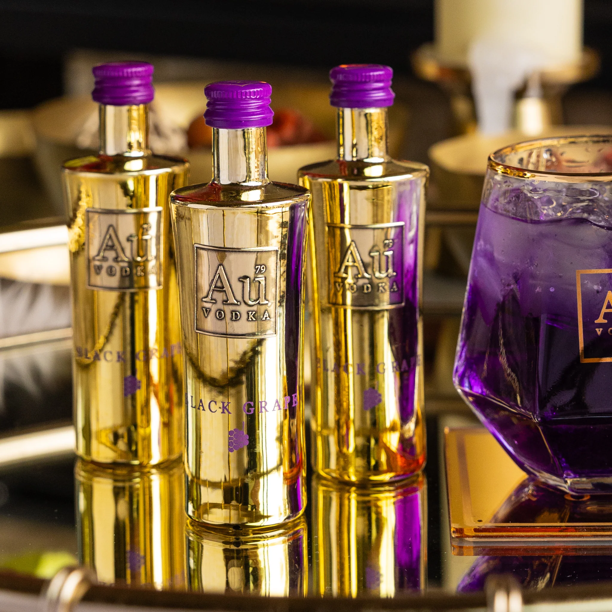 Au Vodka Black Grape Miniature - Image 7