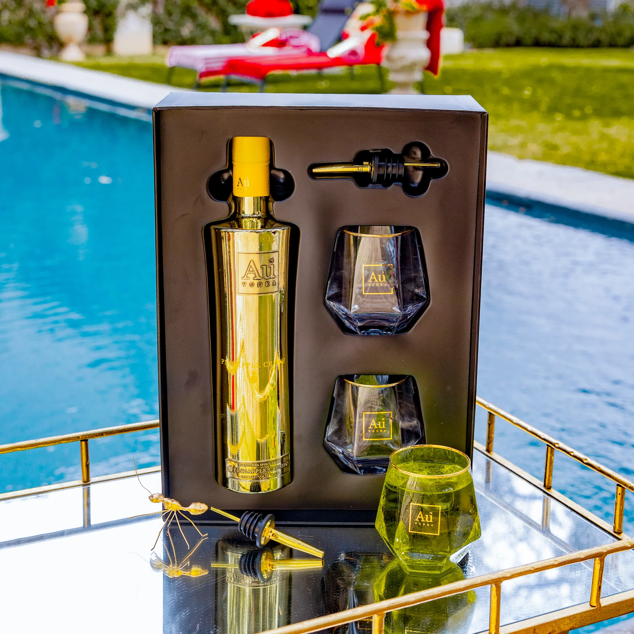 Au Vodka Gift Pack - Image 5