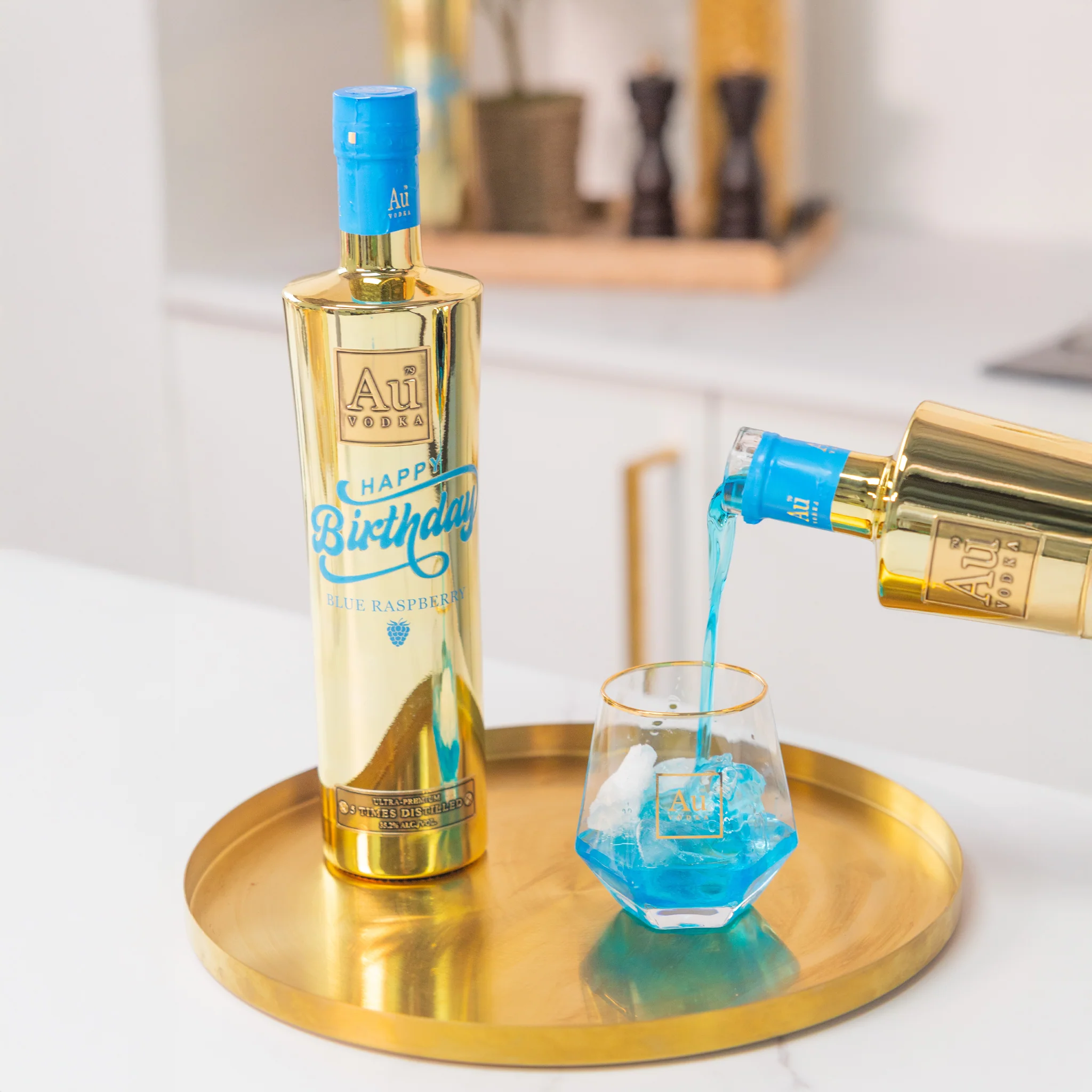 Au Vodka Happy Birthday Print Bottle - Image 5