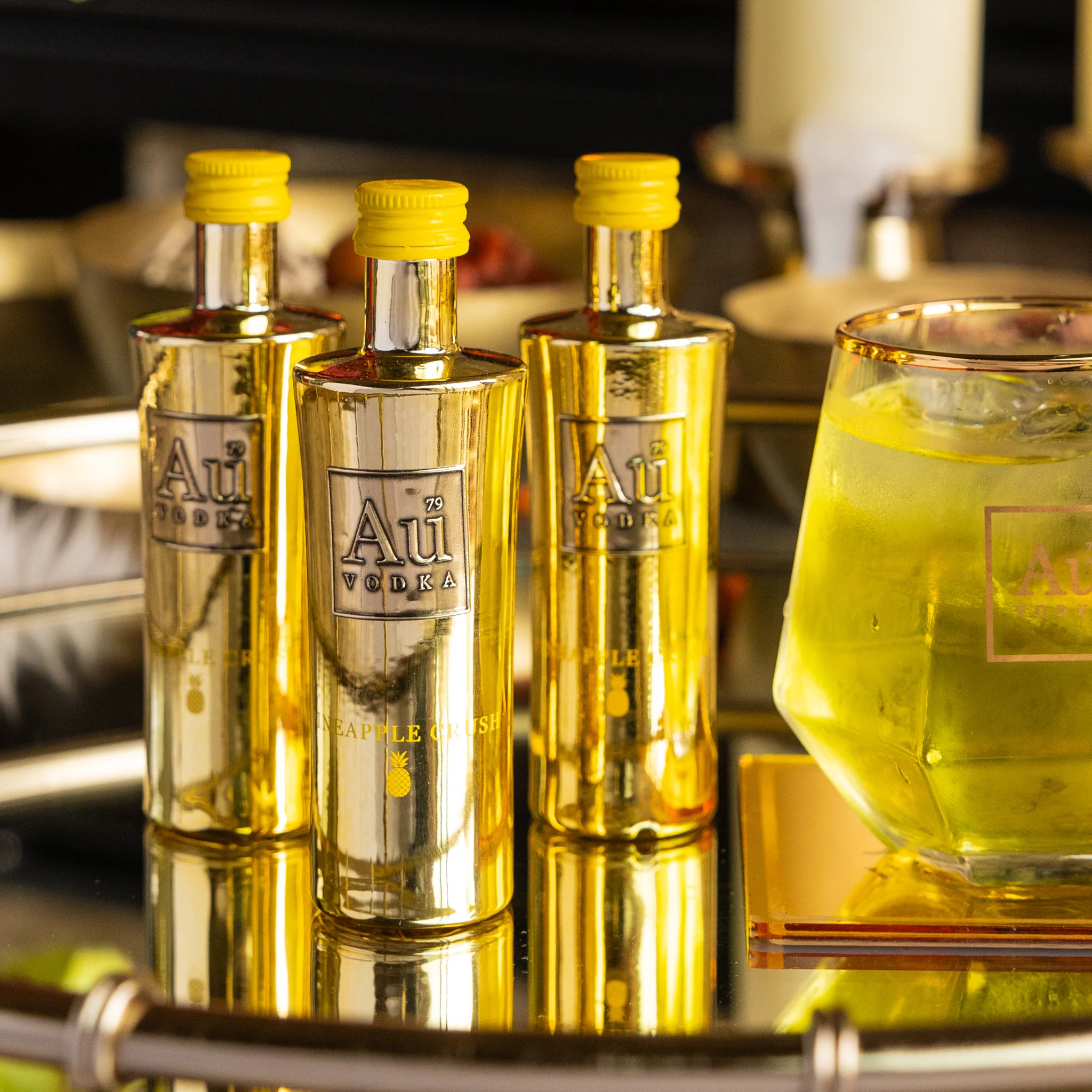 Au Vodka Pineapple Crush Miniature - Image 4