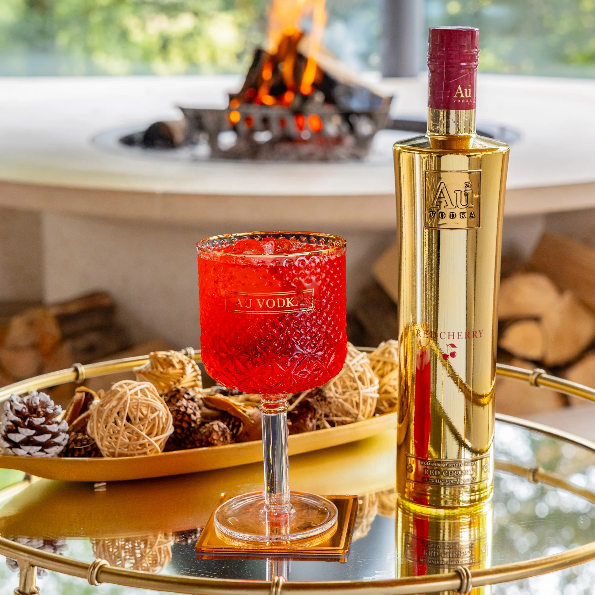 Au Vodka Red Cherry 70cl & Any Glass - Image 4