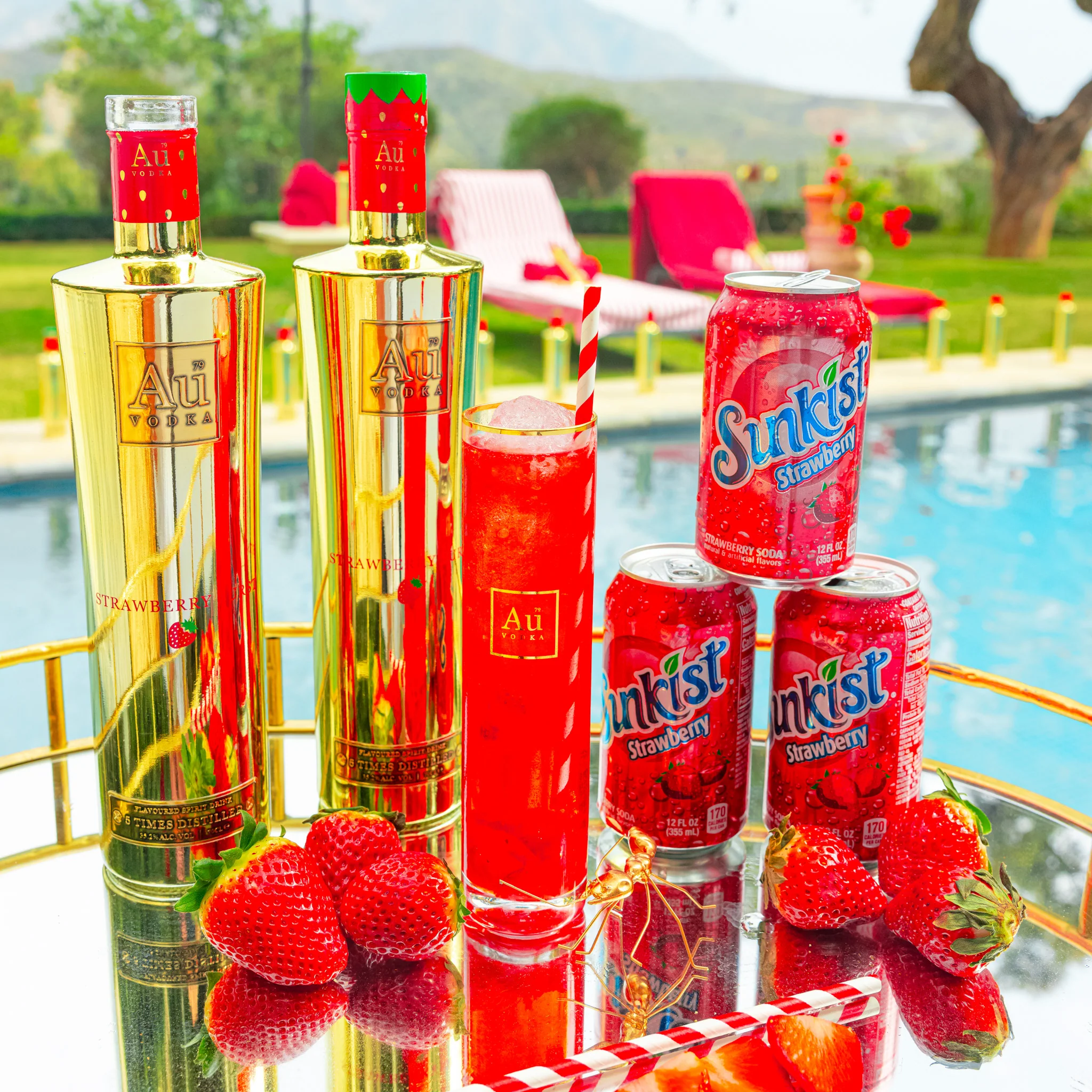 Au Vodka Strawberry Burst 70cl - Image 4