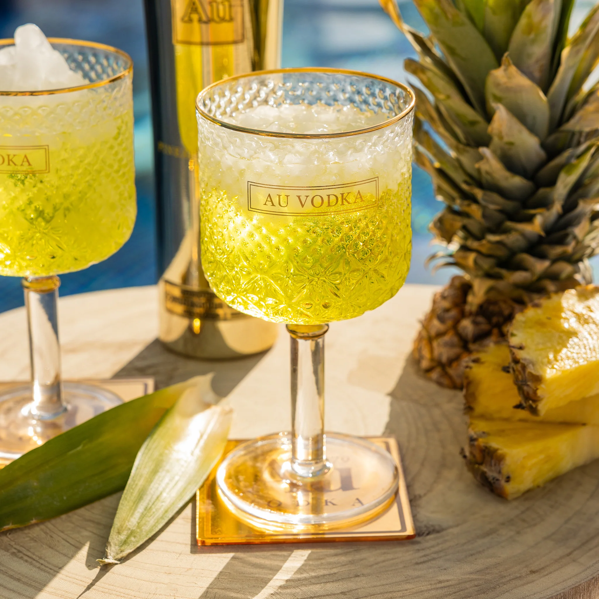 Au Crystal Cocktail Glass - Image 3